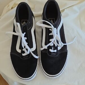 Vans  Old Skool  Women's Size 10